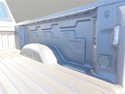 New 2026 GMC Sierra 2500 SLT w/ SLT Premium Package image 22