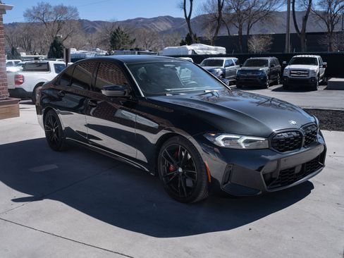 Used 2024 BMW M340i xDrive M340i xDrive Sedan 4D image 11