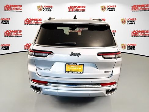 Used 2023 Jeep Grand Cherokee L Overland w/ Advanced Protech Group III AWD/4WD image 18