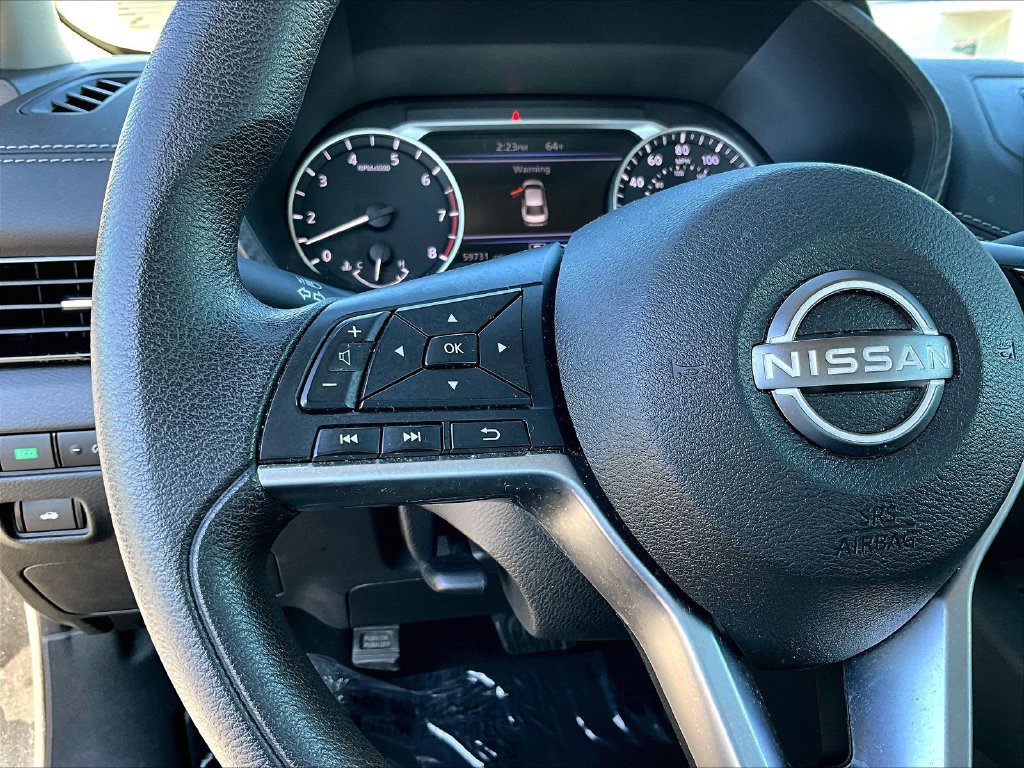 Used 2024 Nissan Sentra SV FWD image 11