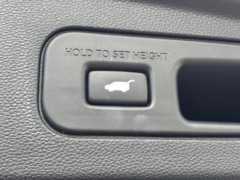 Used 2024 Acura MDX SH-AWD w/ Technology Package image 34