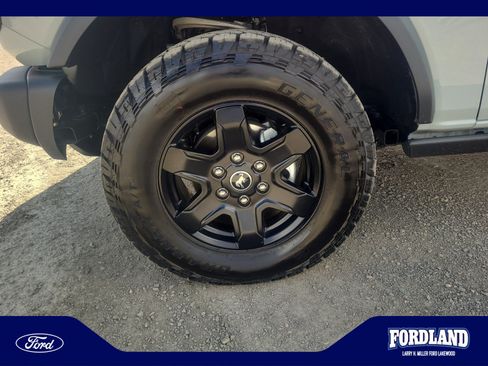 Used 2024 Ford Bronco Black Diamond AWD/4WD image 26