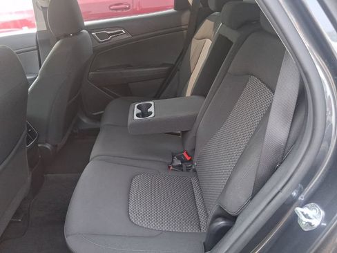 Certified 2024 Kia Sportage LX AWD/4WD image 14