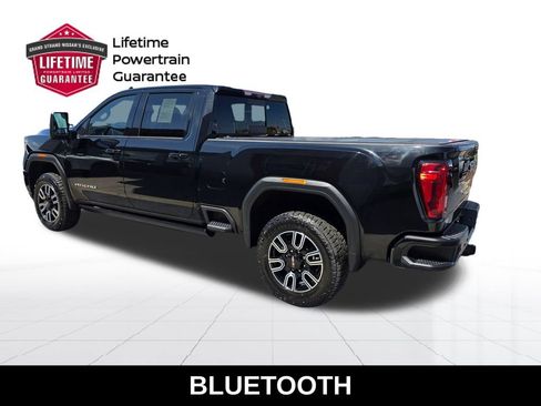 Used 2021 GMC Sierra 2500 AT4 w/ AT4 Premium Plus Package AWD/4WD image 3