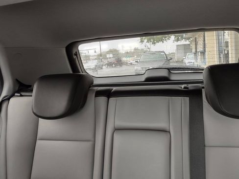 Used 2020 Chevrolet Trax Premier FWD image 29