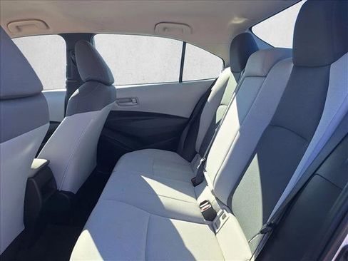 Certified 2022 Toyota Corolla LE image 15