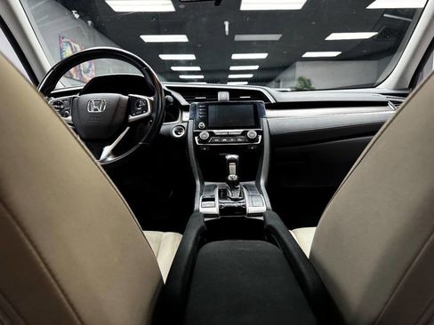 Used 2019 Honda Civic EX image 40