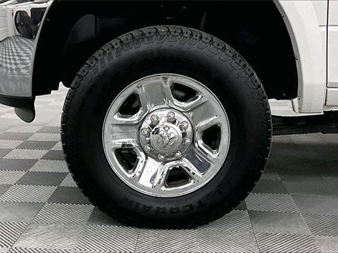 Used 2016 RAM 3500 Laramie image 8