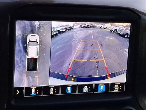 Used 2020 Chevrolet Silverado 3500 High Country w/ Technology Package image 15