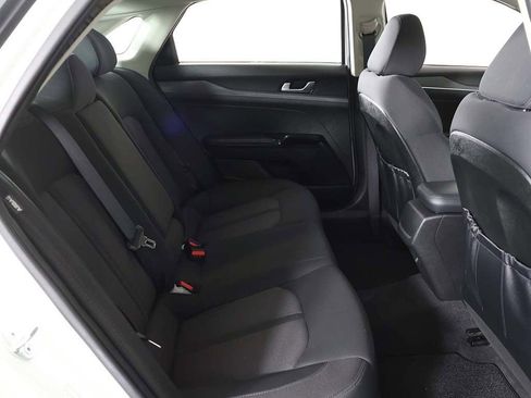 Used 2024 Kia K5 LXS image 32