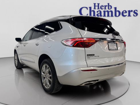 Used 2023 Buick Enclave Essence w/ Experience Buick Package image 3