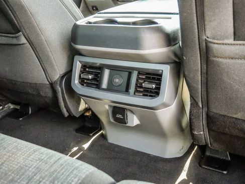 Used 2025 Ford F250 XLT w/ FX4 Off-Road Package AWD/4WD image 35