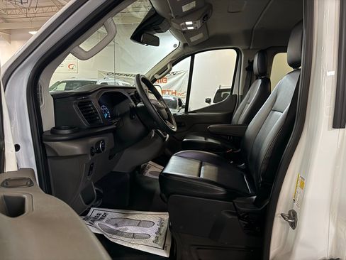 Used 2024 Ford Transit 350 XL image 47