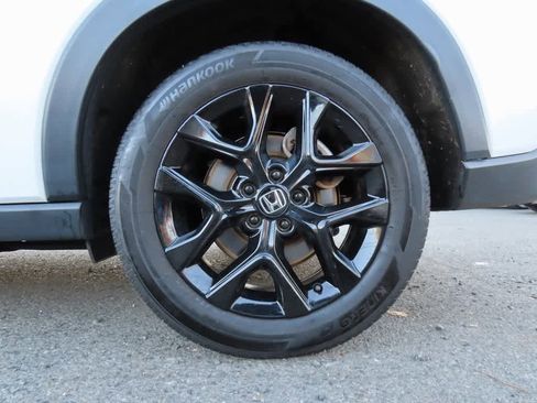 Certified 2023 Honda HR-V Sport image 10