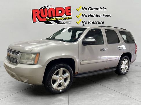 Used 2007 Chevrolet Tahoe LTZ w/ LTZ Preferred Equipment Group AWD/4WD image 1