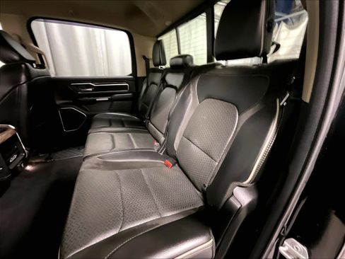 Used 2019 RAM 1500 Laramie image 15
