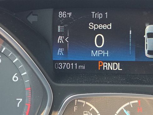 Used 2018 Ford Focus SE image 12