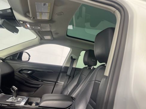 Used 2023 Land Rover Range Rover Evoque S image 23