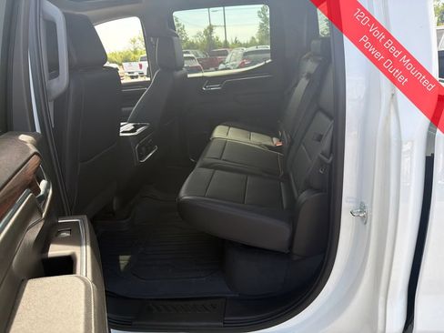 Used 2023 GMC Sierra 1500 SLT w/ SLT Premium Plus Package AWD/4WD image 28