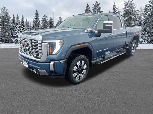 Used 2025 GMC Sierra 3500 Denali w/ Denali Reserve Package image 1