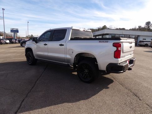 Used 2021 Chevrolet Silverado 1500 Custom Trail Boss image 6