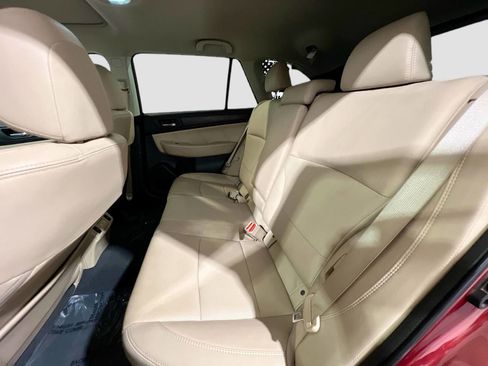 Used 2019 Subaru Outback 2.5i Limited image 19