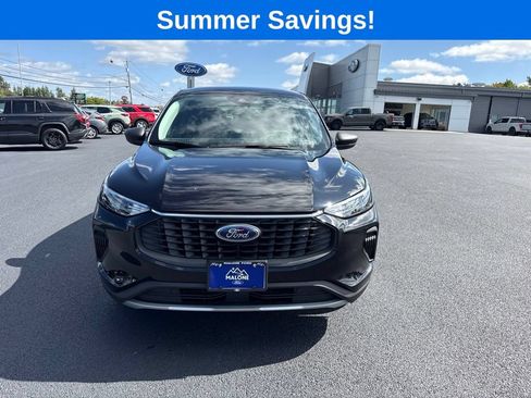 Certified 2023 Ford Escape Active AWD/4WD image 11