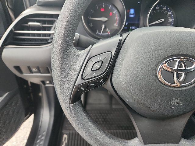 Used 2019 Toyota C-HR LE FWD image 20