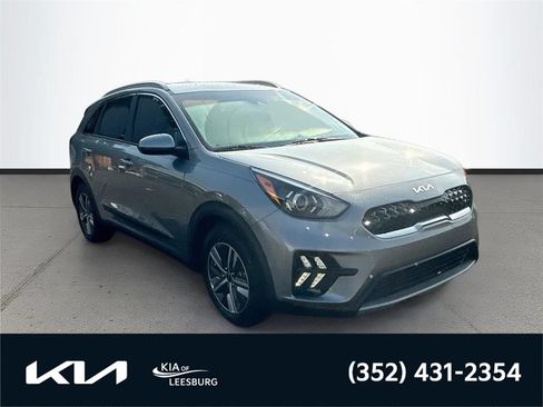 Certified 2022 Kia Niro LXS FWD image 1