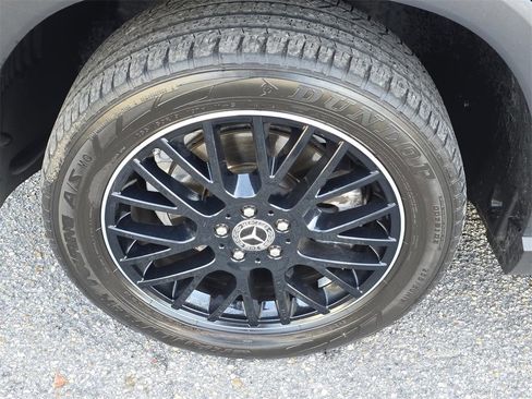 Used 2020 Mercedes-Benz GLE 350 4MATIC image 46