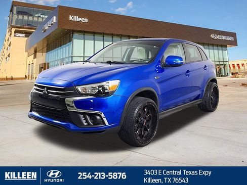 Used 2018 Mitsubishi Outlander Sport ES FWD image 3