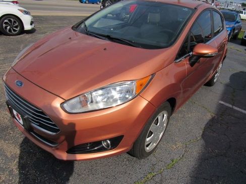 Used 2017 Ford Fiesta Titanium image 3