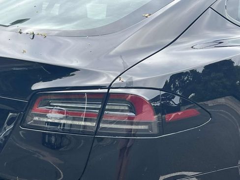 Used 2022 Tesla Model S AWD/4WD image 10