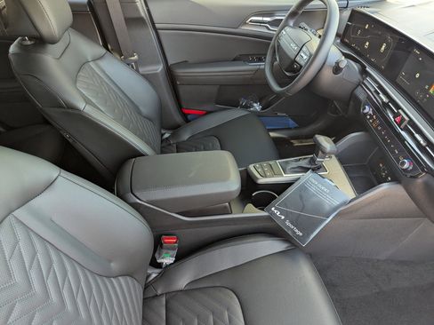 New 2026 Kia Sportage X-Line w/ X-Line Technology Package image 9