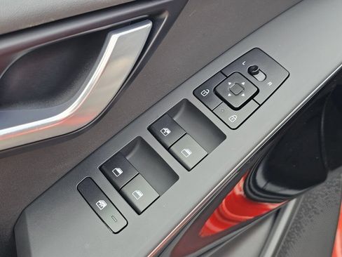 Certified 2023 Kia Niro Wind w/ Wind Preserve Package FWD image 31