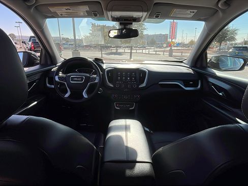 Certified 2022 GMC Terrain SLT w/ Infotainment Package II image 25