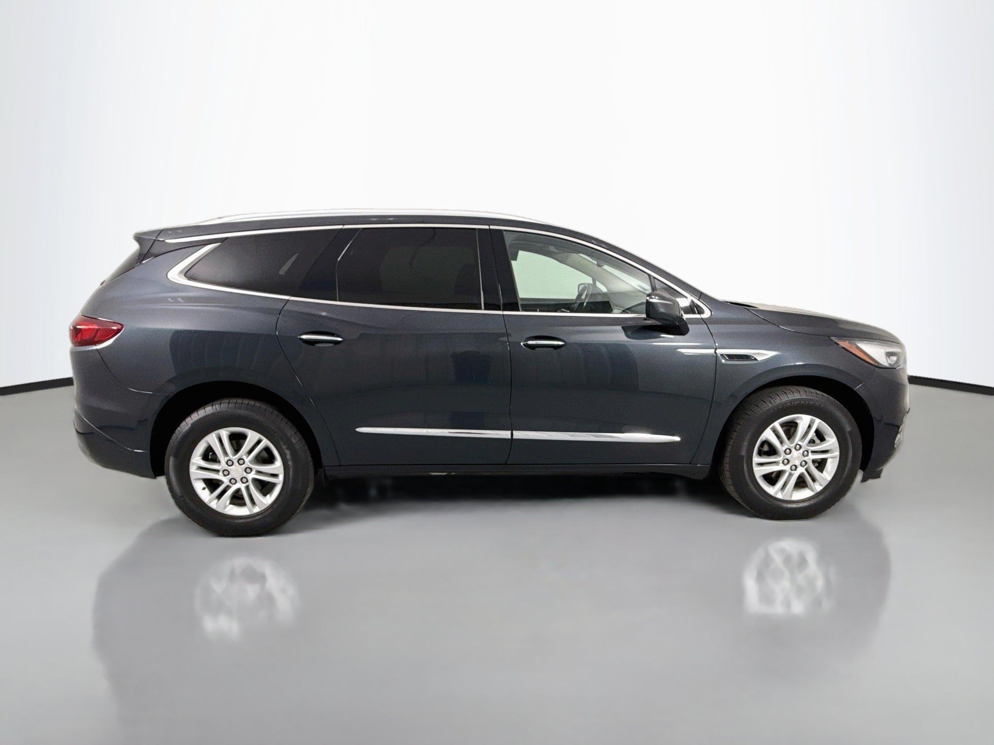 Used 2021 Buick Enclave Essence AWD/4WD image 8