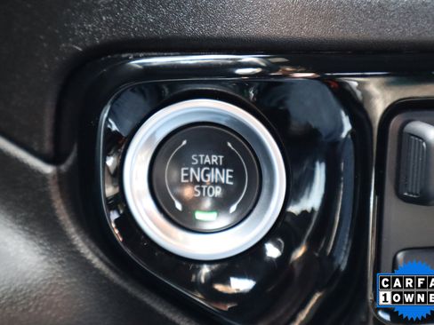 Used 2025 Chevrolet Silverado 2500 High Country w/ Technology Package image 32