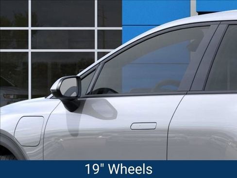 New 2026 Chevrolet Equinox EV LT image 13