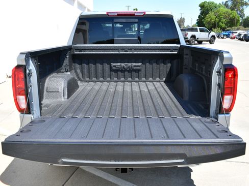 New 2026 GMC Sierra 1500 Elevation AWD/4WD image 11