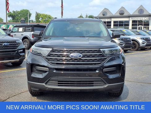 Certified 2023 Ford Explorer XLT AWD/4WD image 5