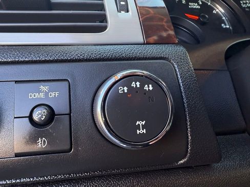 Used 2013 GMC Sierra 3500 Denali image 33