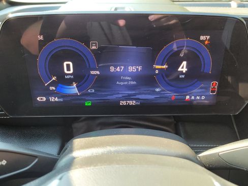 Used 2024 Chevrolet Blazer EV LT AWD/4WD image 32