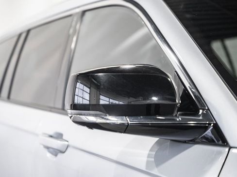 Used 2024 Jeep Grand Cherokee L Limited w/ Luxury Tech Group II image 18