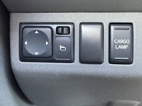 Used 2019 Nissan Frontier SV image 22