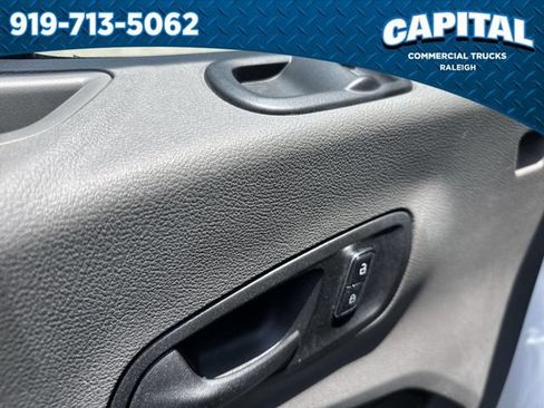 Used 2025 Ford Transit 250 Low Roof w/ Exterior Upgrade Package RWD image 21