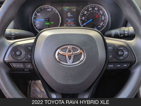 Used 2022 Toyota RAV4 XLE w/ Convenience Package image 12