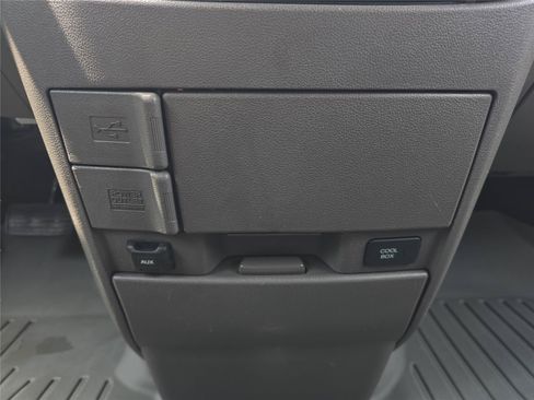Used 2016 Honda Odyssey EX-L image 27