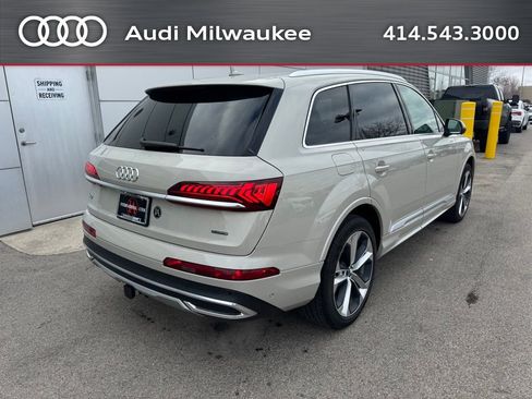 Used 2022 Audi Q7 3.0T Premium Plus w/ Premium Plus Package image 4
