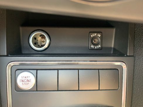 Used 2015 Volkswagen Jetta SE FWD image 17